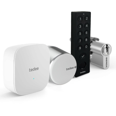 Zestaw inteligentny zamek Tedee Lock GO2 (aluminium) srebrny z białym przyciskiem + Tedee Bridge Wi-Fi + wkładka modułowa SLR 30-61/30 mm z zębatką (typ B) + czarna klawiatura Tedee 2.0 TKV2.0B PRO 