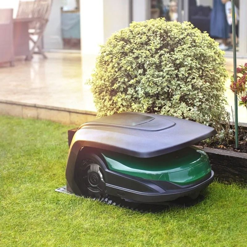 ROBOT ROBOMOVE RKS 1500 - w zestawie z garażem ochronnym