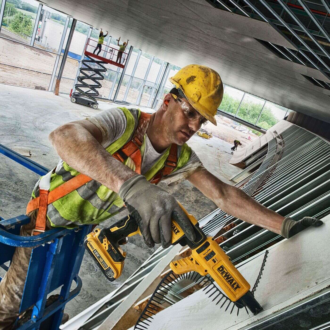 Wkrętarka do płyt gipsowo-kartonowych – w zestawie z 2 akumulatorami 2,0 Ah 18 V XR, ładowarką XR i magazynkiem