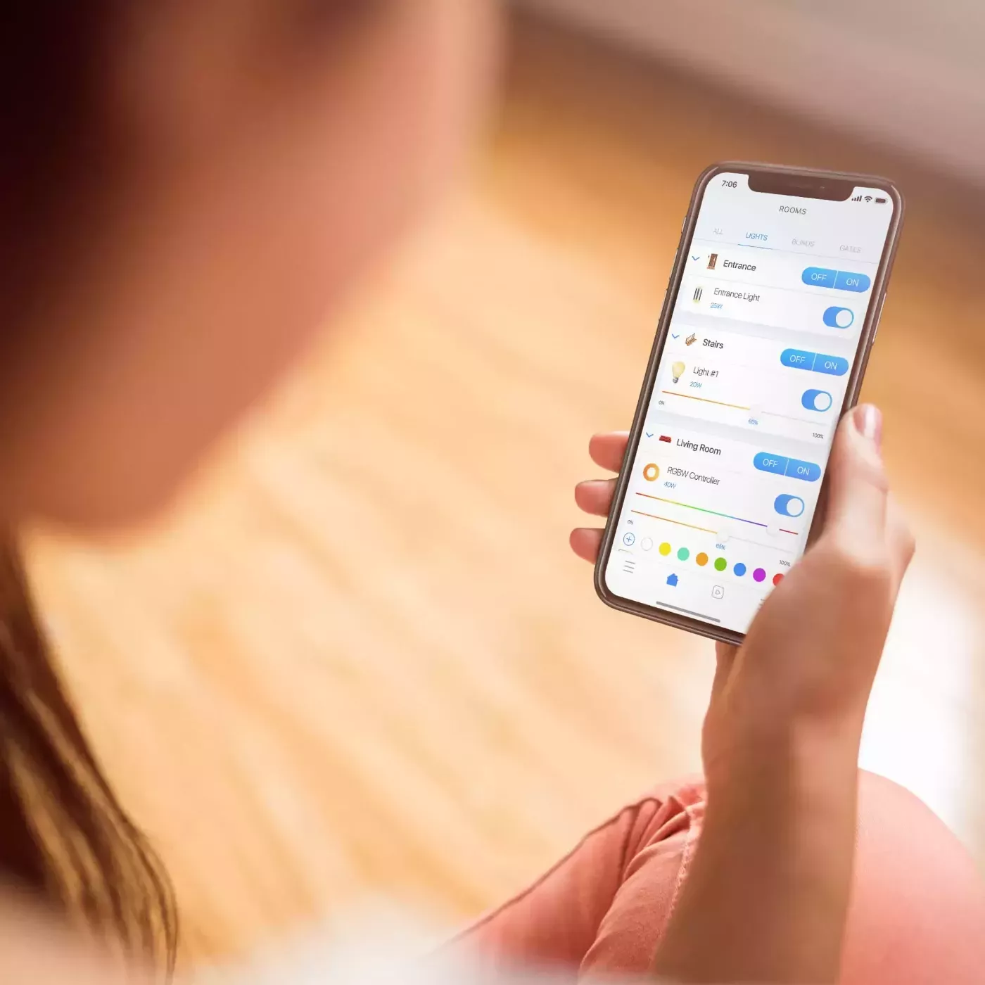 Zestaw inteligentnego sterowania ogrzewaniem podłogowym z centralą Fibaro i 3x głowicą FGT-001 + 3x MCOHOME MH7H-WH czarny